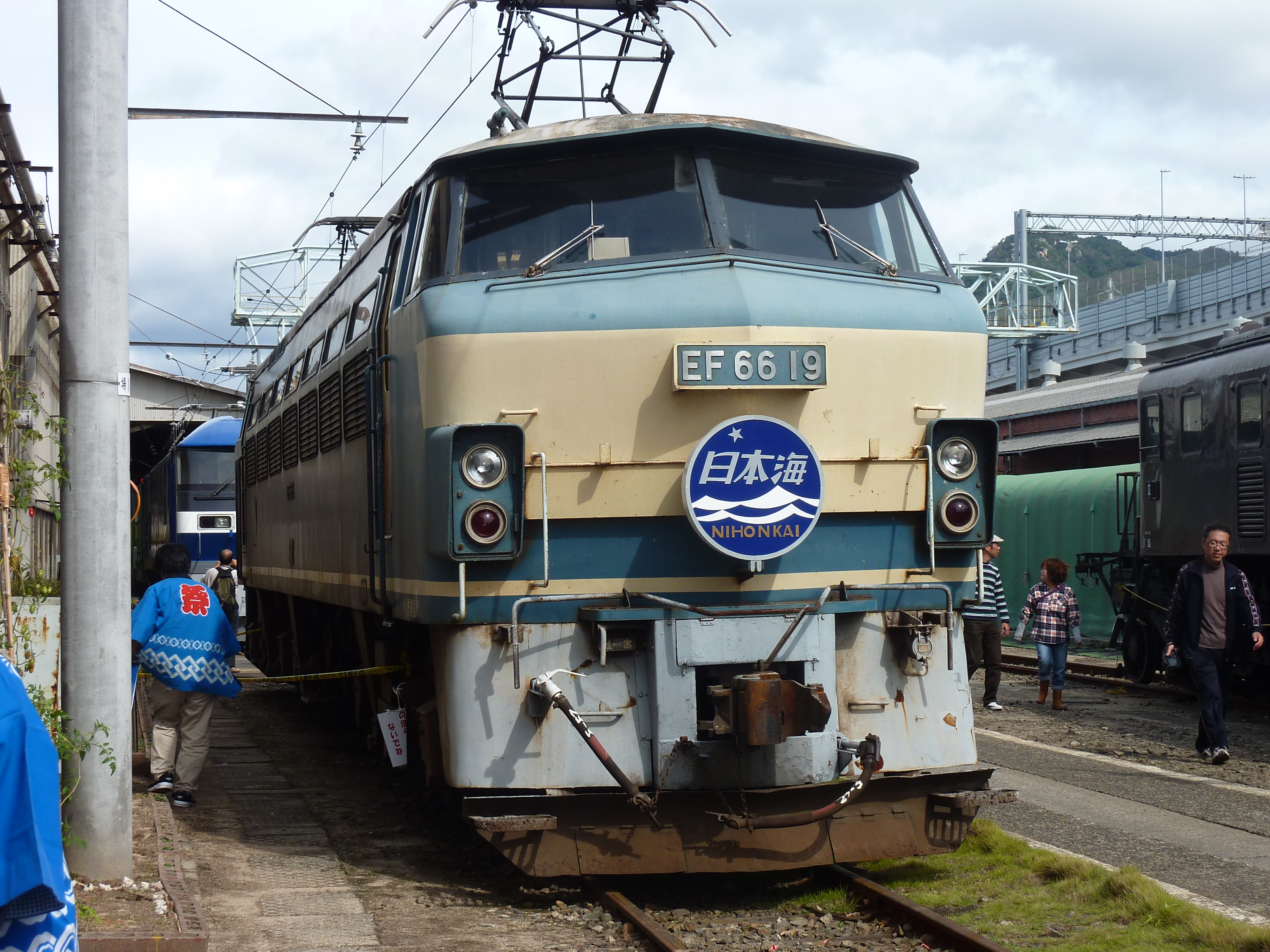 EF66-19